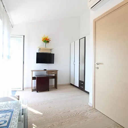 House Volme 2255 Banjole