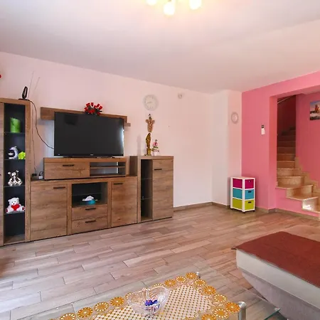 House Volme 2255 Banjole